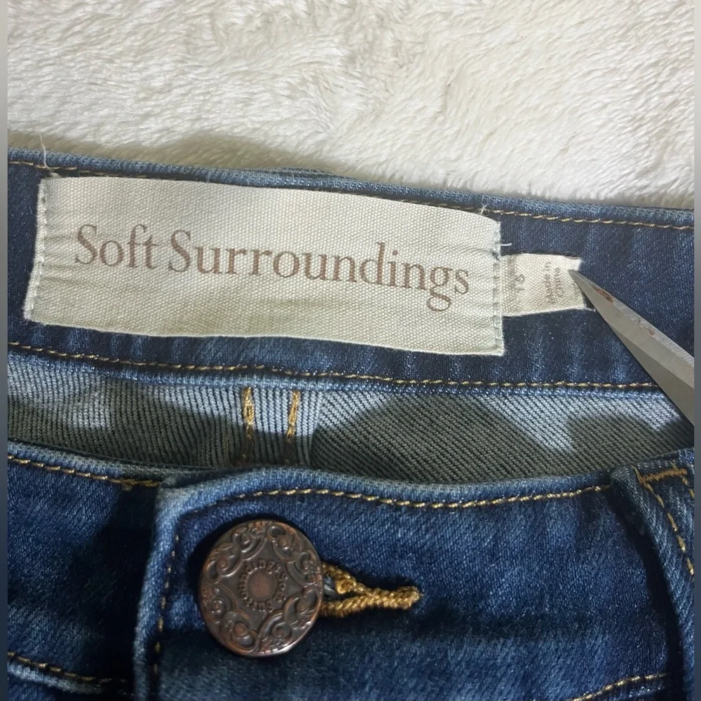 Soft Surroundings Dark Wash Women’s Jeans Denim Relaxed Sz 16 - Picture 4 of 10